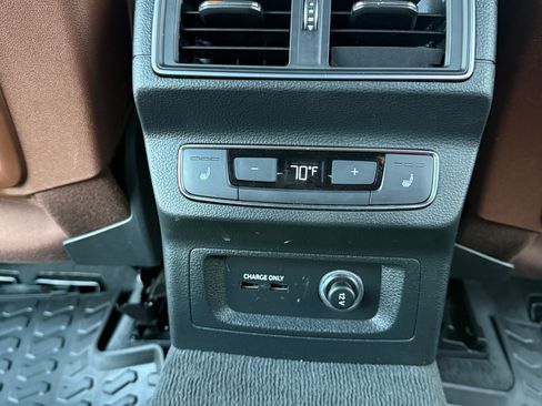 Used 2019 Audi Q5 2.0T Premium Plus image 5