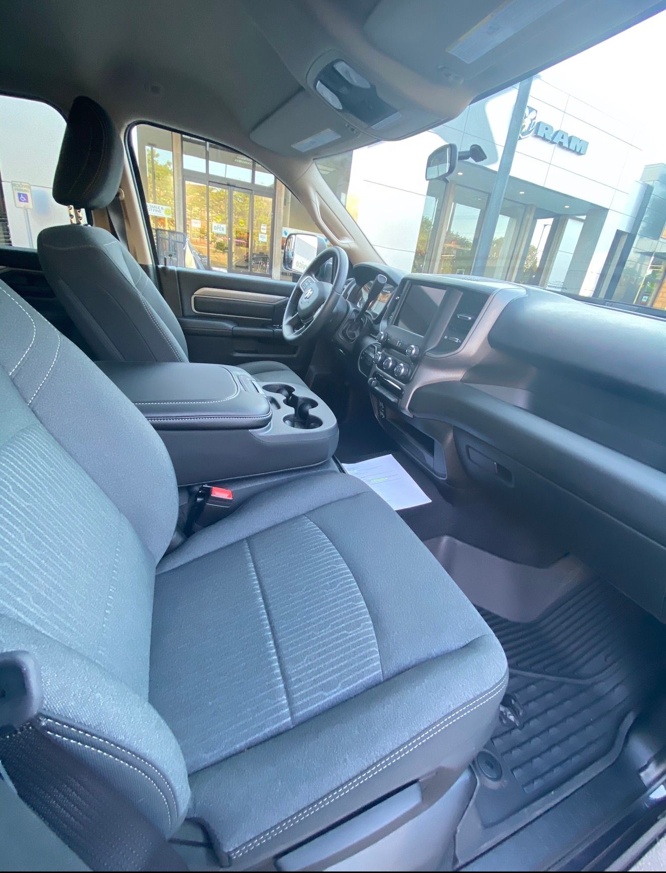 Used 2020 RAM 3500 Tradesman w/ Towing Technology Group AWD/4WD image 4