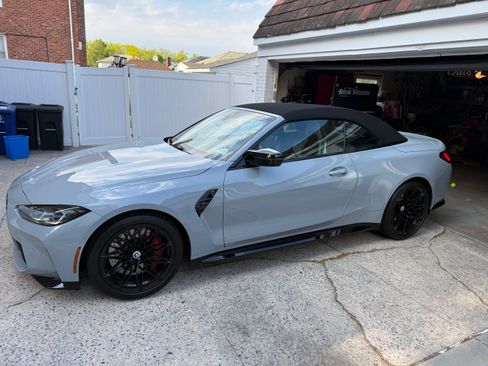 Used 2022 BMW M4 xDrive Competition w/ Executive Package AWD/4WD image 1