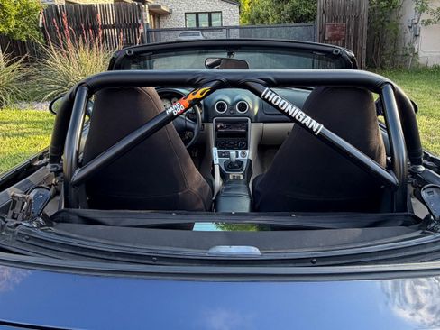 Used 2003 MAZDA MX-5 Miata SE image 15