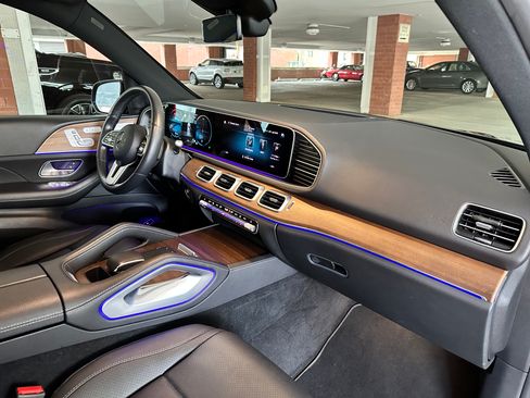 Used 2022 Mercedes-Benz GLE 350 4MATIC image 13