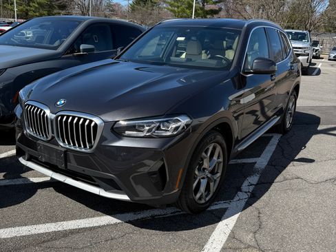 Used 2022 BMW X3 xDrive30i w/ Convenience Package AWD/4WD image 8