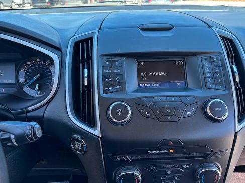 Used 2016 Ford Edge SEL image 10