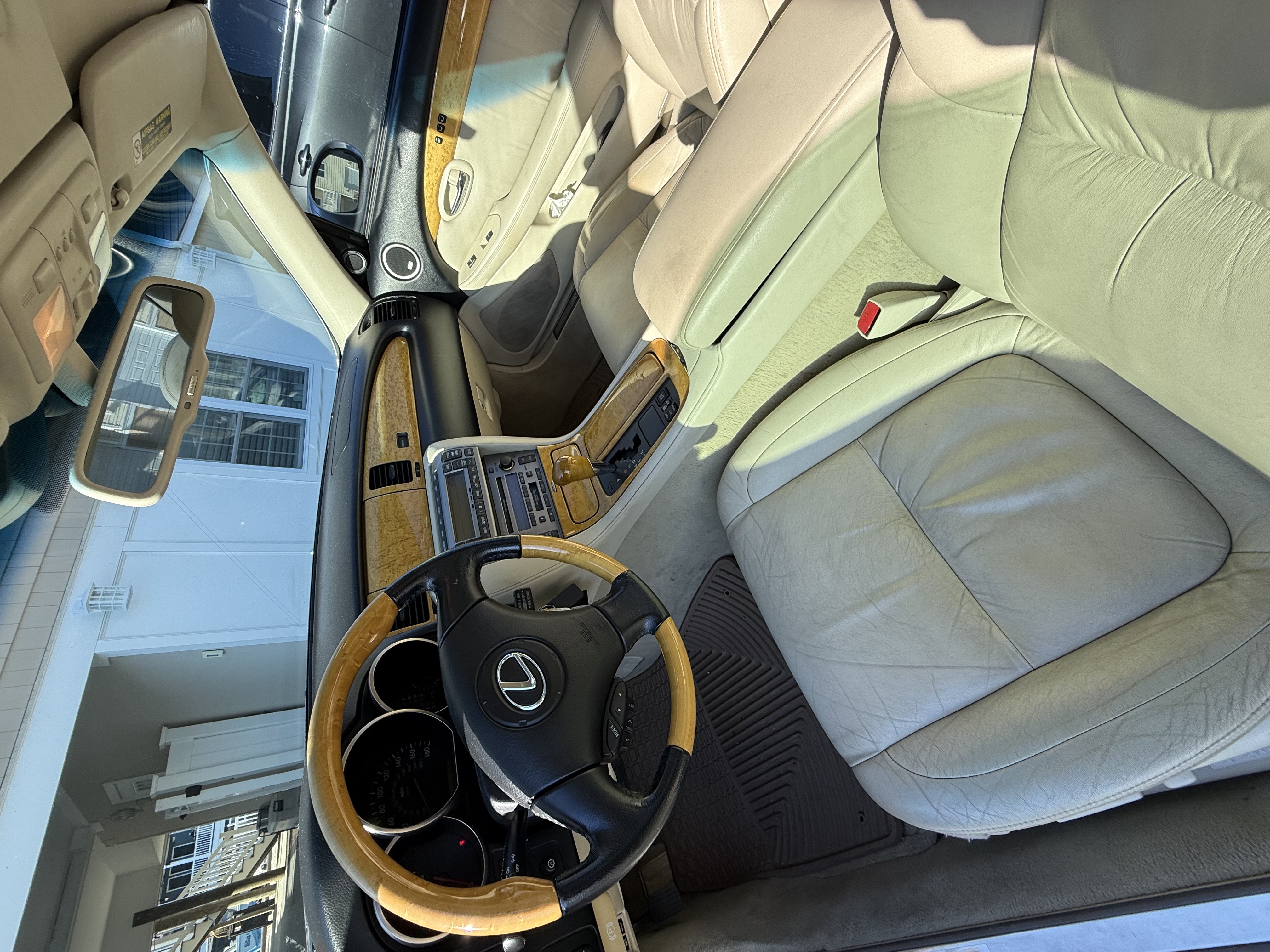 Used 2002 Lexus SC 430 Convertible RWD image 4