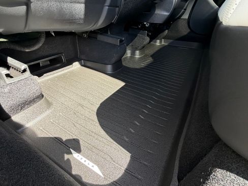 Used 2026 Tesla Model Y AWD image 13