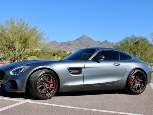 Used 2016 Mercedes-Benz AMG GT S image 1