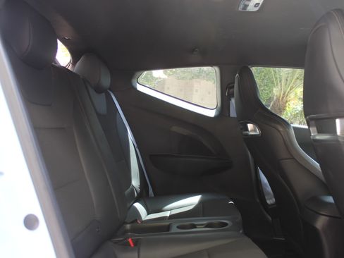 Used 2022 Hyundai Veloster N image 23