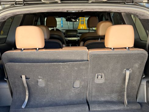 Used 2020 Kia Telluride SX w/ SX Prestige Package image 11