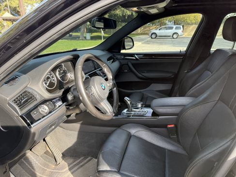 Used 2017 BMW X4 xDrive28i image 11