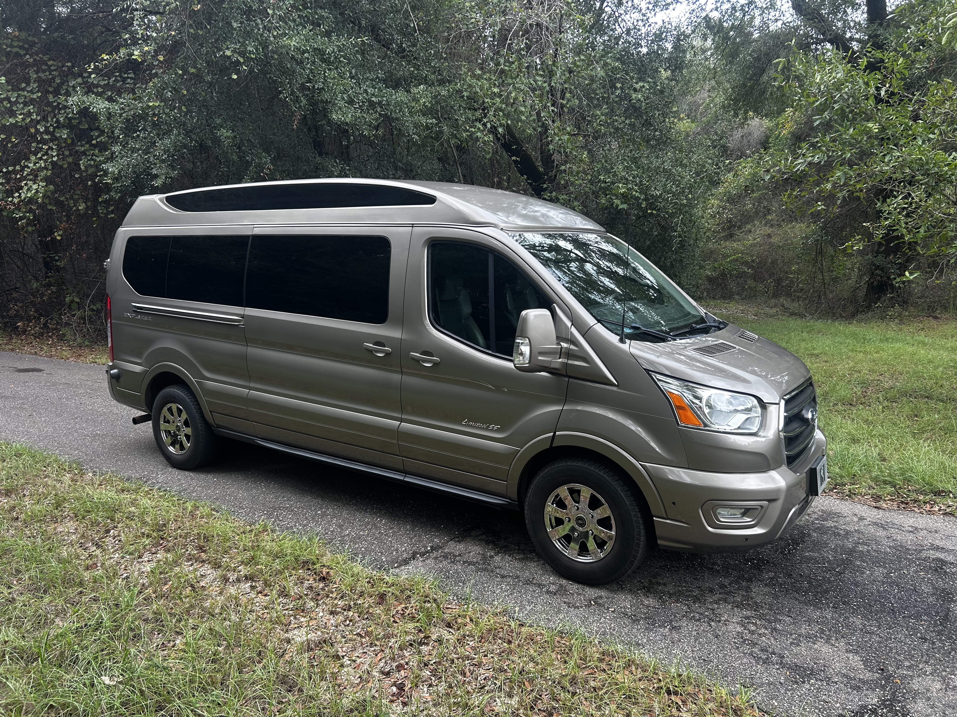 Used 2020 Ford Transit 150 Low Roof w/ Exterior Upgrade Package RWD image 1