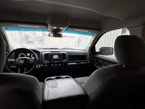 Used 2017 RAM 1500 Tradesman w/ Popular Equipment Group image 11