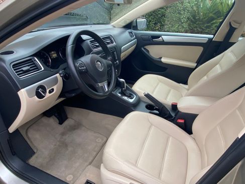 Used 2014 Volkswagen Jetta SE image 14