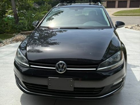 Used 2015 Volkswagen Golf TDI SEL w/ Lighting Package (SEL) FWD image 8