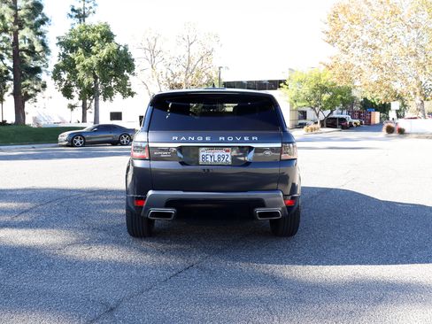 Used 2019 Land Rover Range Rover Sport HSE image 6