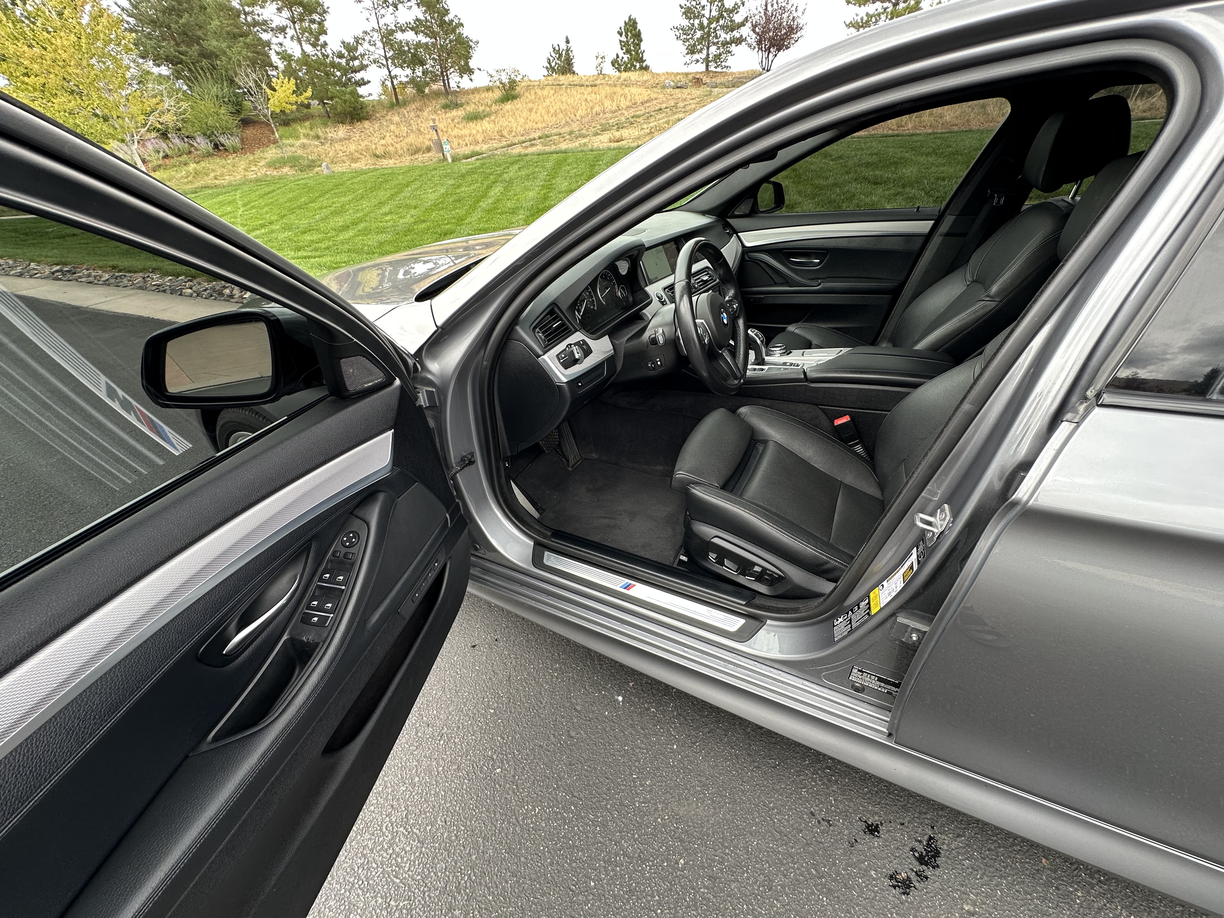 Used 2014 BMW 535i xDrive Sedan AWD/4WD image 9