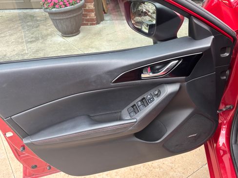 Used 2014 MAZDA MAZDA3 s Grand Touring FWD image 14