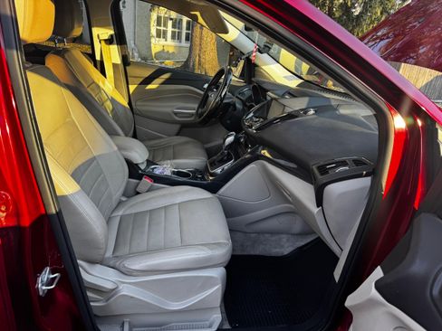 Used 2014 Ford Escape Titanium image 6