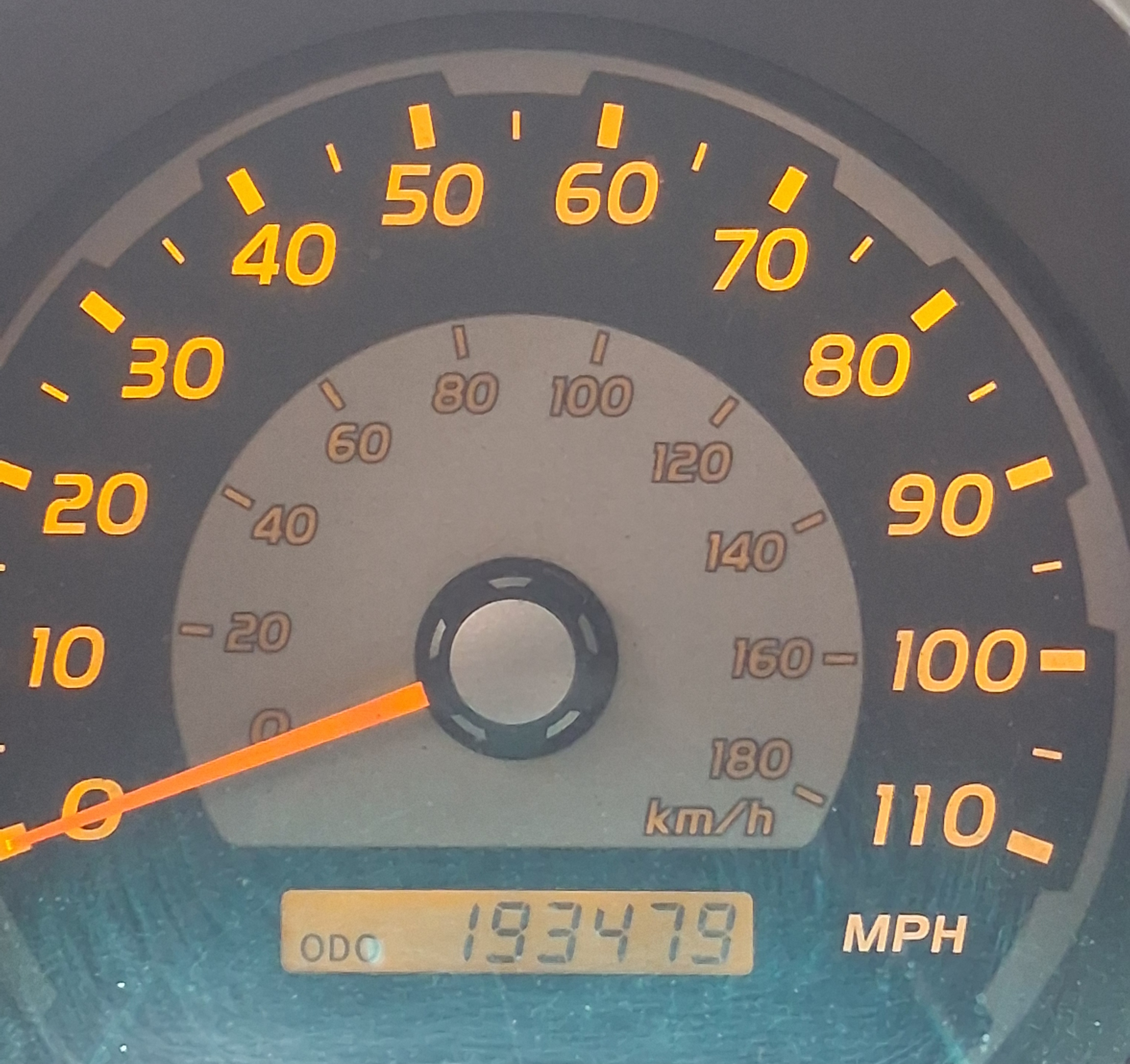 Used 2004 Toyota 4Runner SR5 AWD/4WD image 4