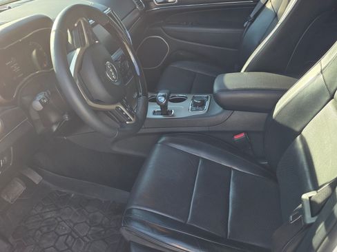 Used 2014 Jeep Grand Cherokee Summit image 11