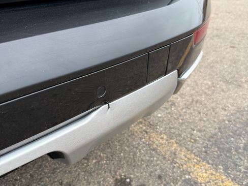 Used 2020 BMW X7 xDrive40i w/ Cold Weather Package image 9