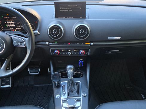 Used 2017 Audi A3 e-tron Premium Plus w/ Technology Package image 10