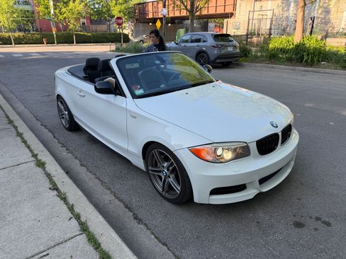 Used 2013 BMW 135is Convertible RWD image 4