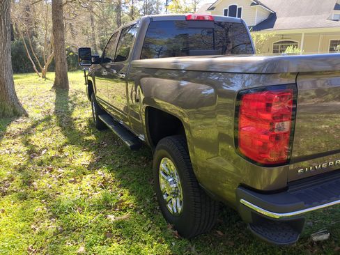 Used 2015 Chevrolet Silverado 2500 LTZ w/ Z71 Package, Off-Road image 8