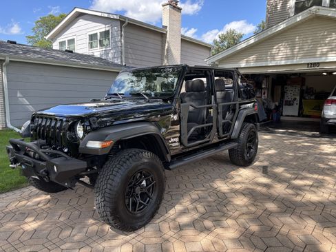 Used 2021 Jeep Wrangler Unlimited Sport image 5