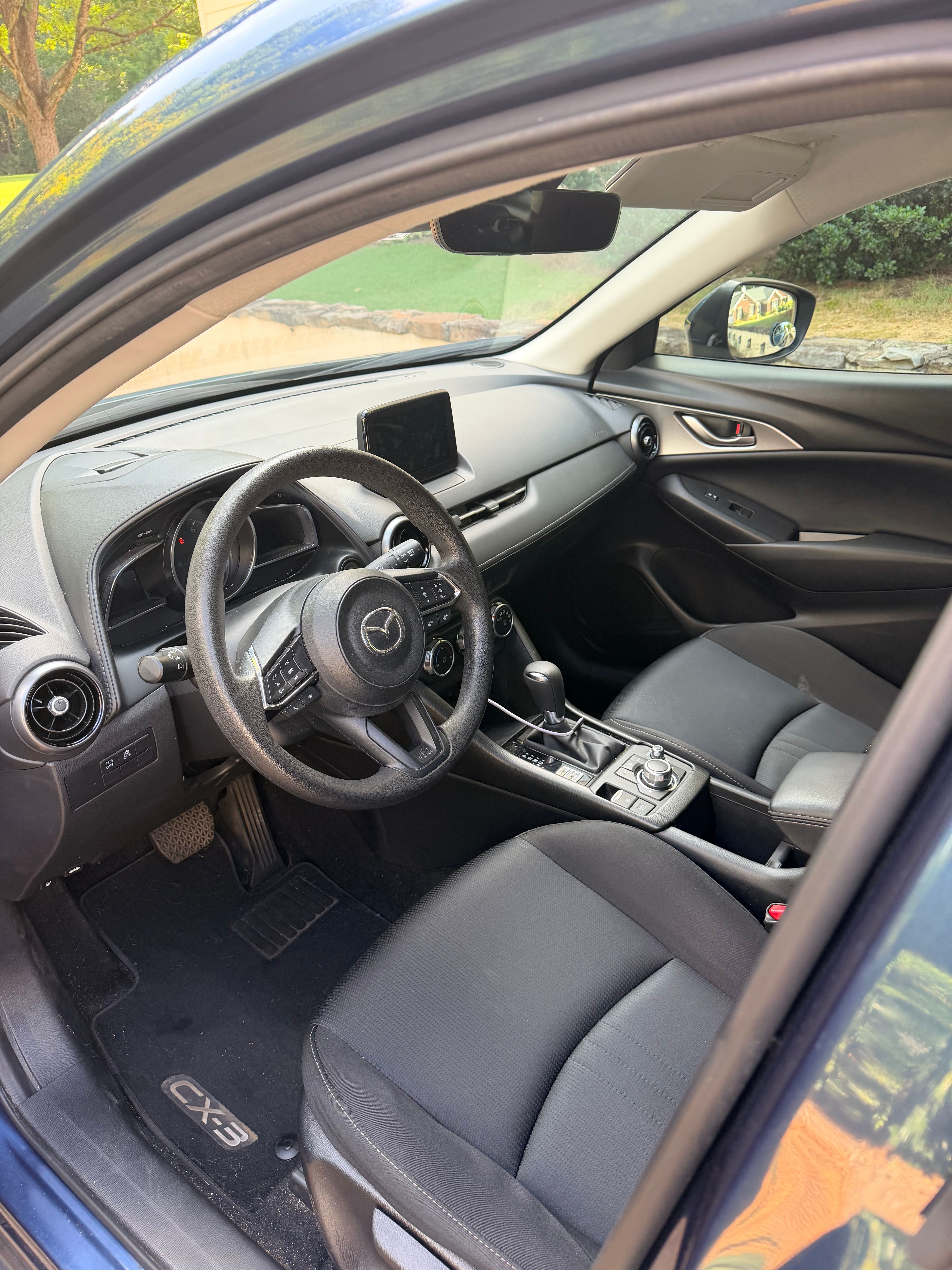 Used 2019 MAZDA CX-3 Sport w/ Sport I-ACTIVSENSE Package FWD image 4