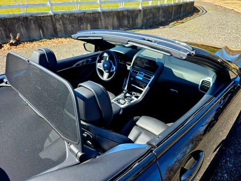 Used 2021 BMW M850i xDrive M850i xDrive Convertible 2D image 12