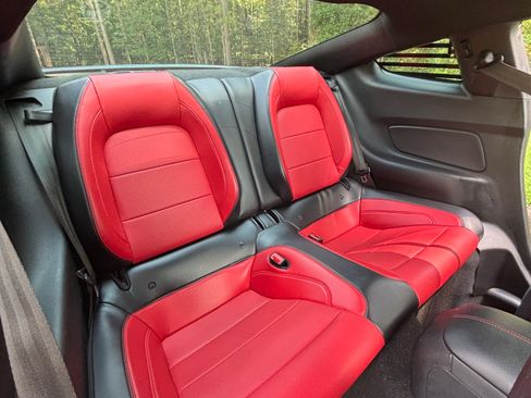 Used 2019 Ford Mustang Premium w/ Equipment Group 201A RWD image 21