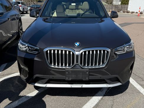 Used 2022 BMW X3 xDrive30i w/ Convenience Package AWD/4WD image 2