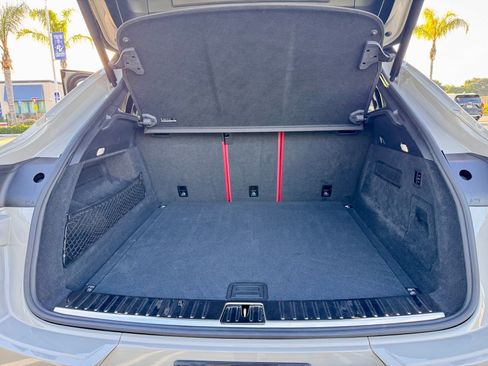 Used 2022 Porsche Cayenne GTS image 19