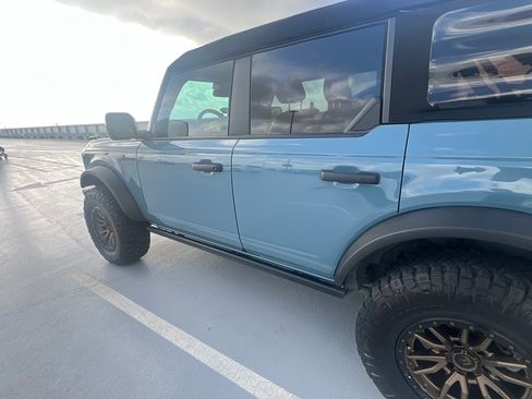 Used 2023 Ford Bronco Black Diamond image 13