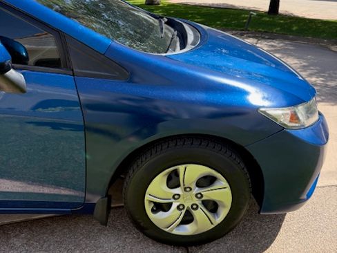 Used 2013 Honda Civic LX image 4