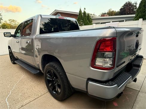 Used 2021 RAM 1500 Big Horn image 4