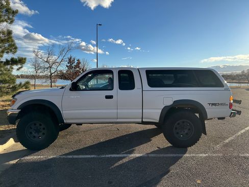 Used 2003 Toyota Tacoma Pickup 2D 6 ft image 2