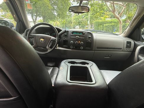 Used 2011 Chevrolet Silverado 1500 LS AWD/4WD image 11