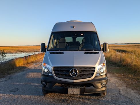 Used 2016 Mercedes-Benz Sprinter 2500 image 5