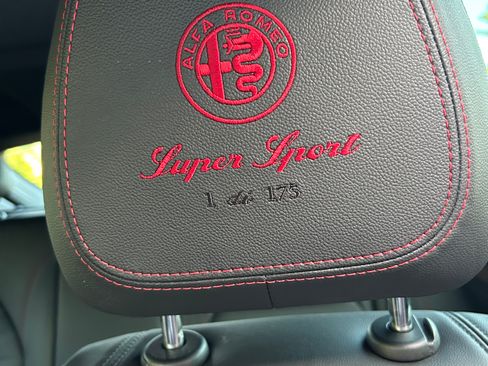 Used 2024 Alfa Romeo Stelvio Quadrifoglio image 18