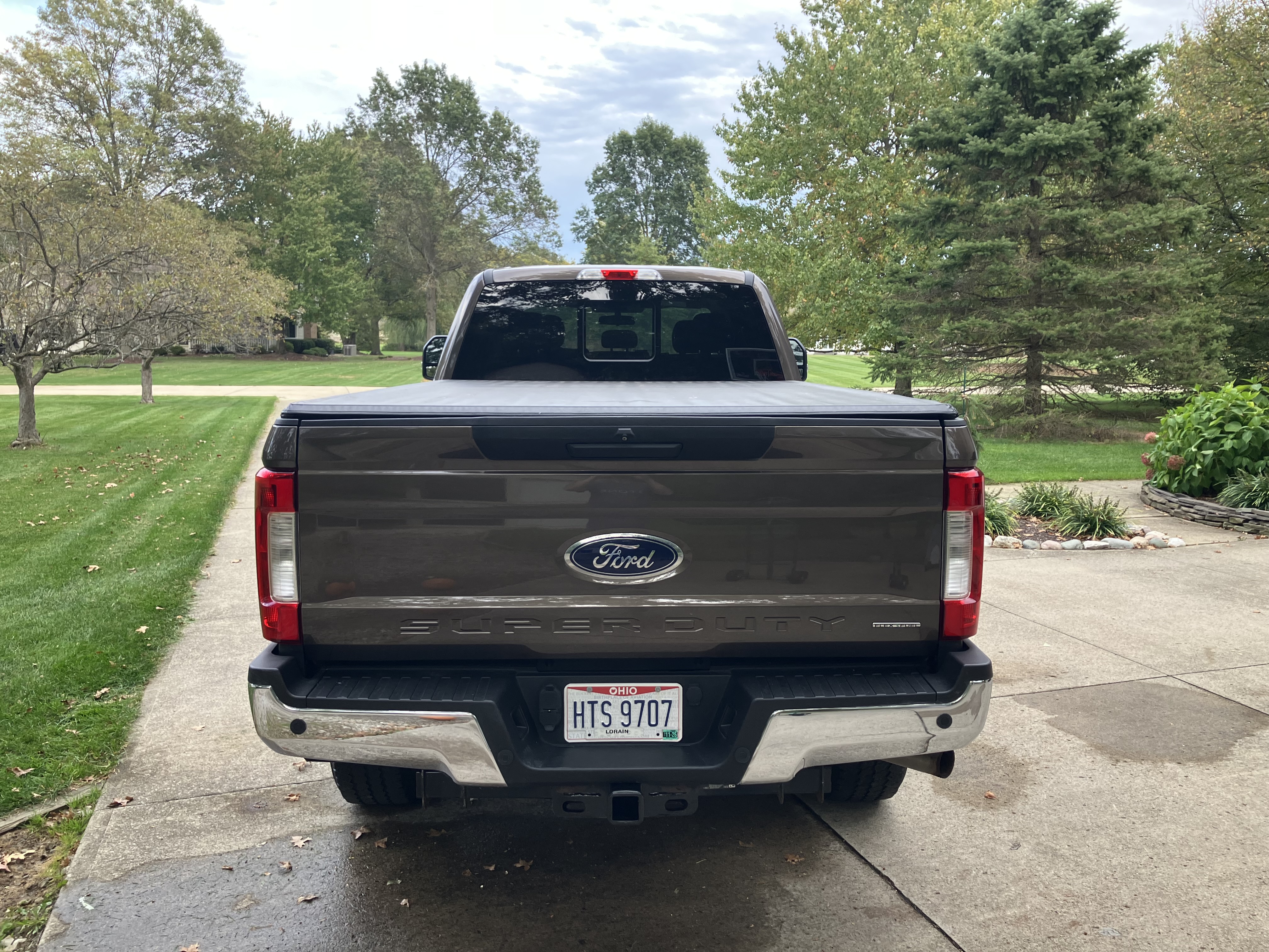 Used 2017 Ford F250 XLT w/ XLT Value Package AWD/4WD image 9