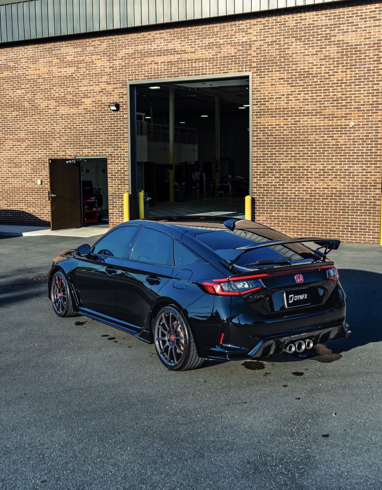 Used 2025 Honda Civic Type R image 4