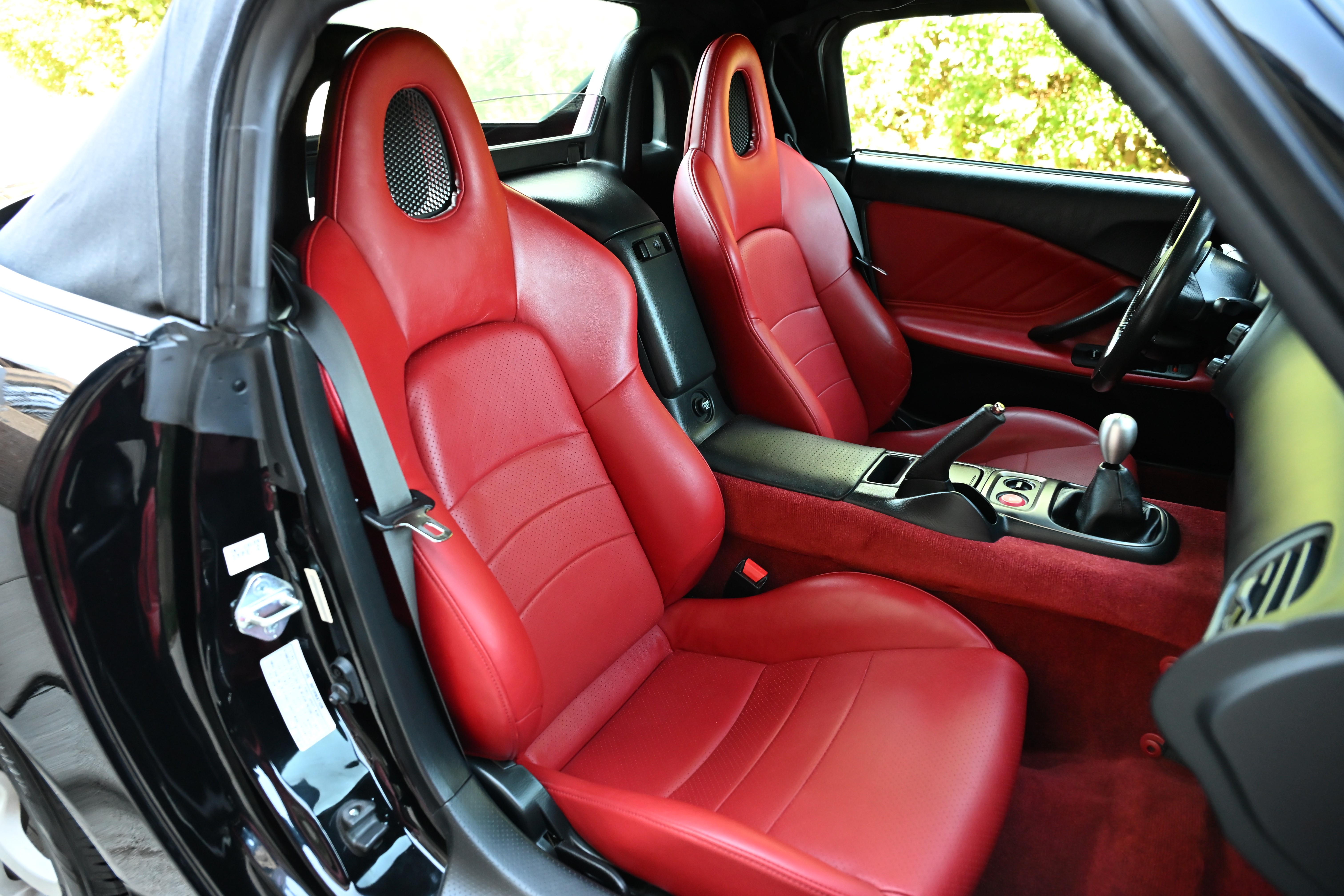 Used 2001 Honda S2000 image 28