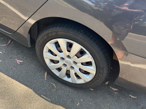 Used 2014 Nissan Sentra SV FWD image 20