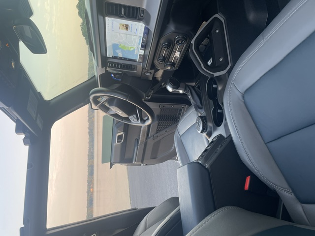 Used 2021 Ford Bronco Outer Banks AWD/4WD image 13