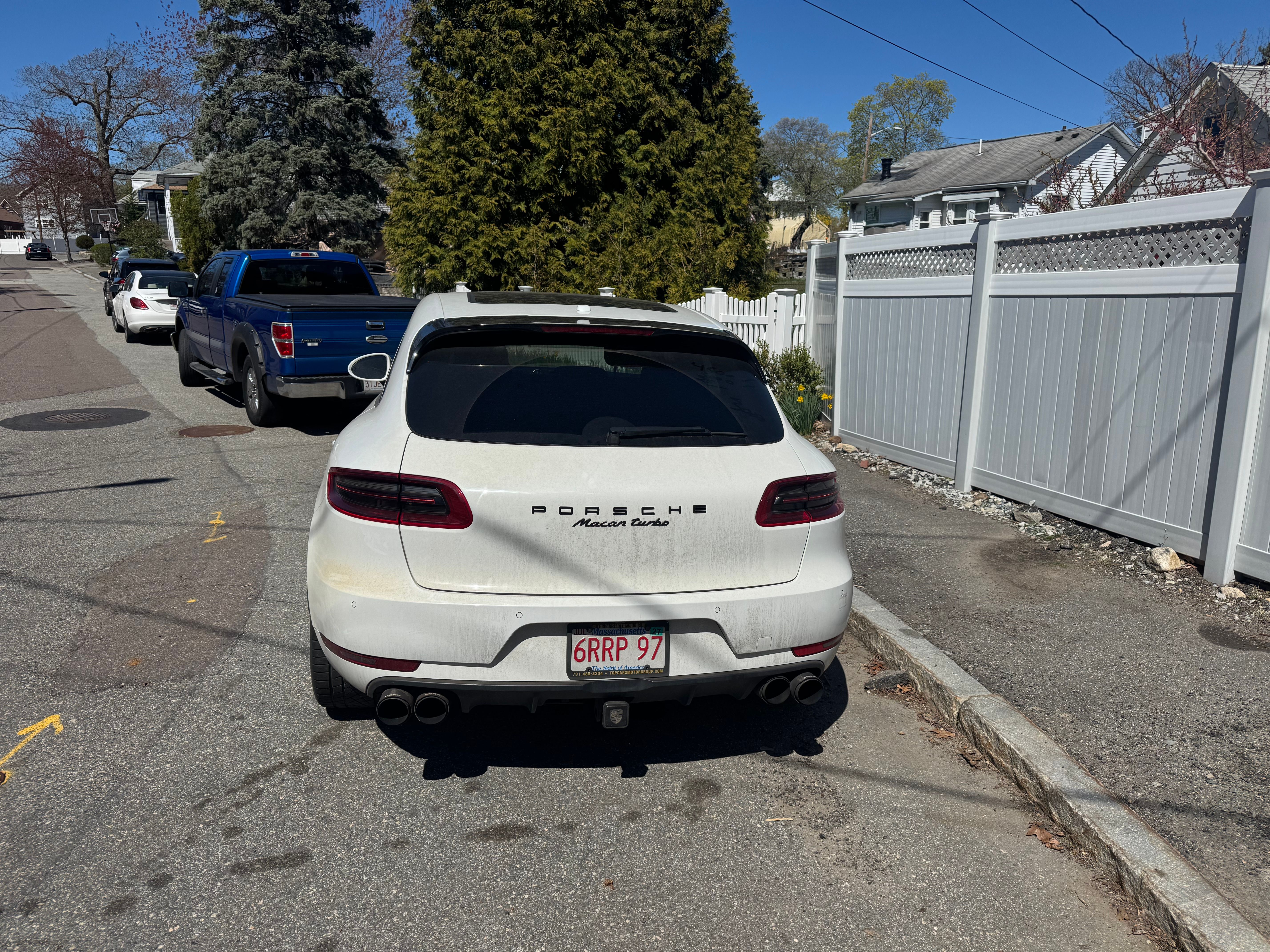 Used 2016 Porsche Macan Turbo AWD/4WD image 12