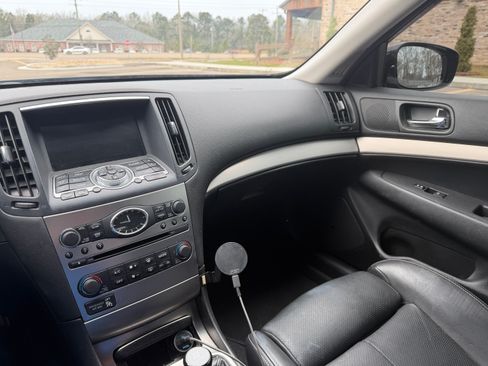 Used 2012 INFINITI G37 Sport image 12