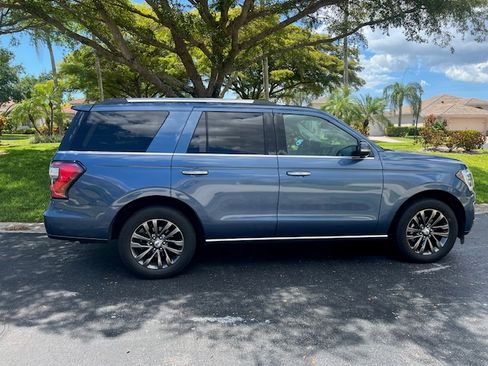 Used 2019 Ford Expedition Limited AWD/4WD image 9