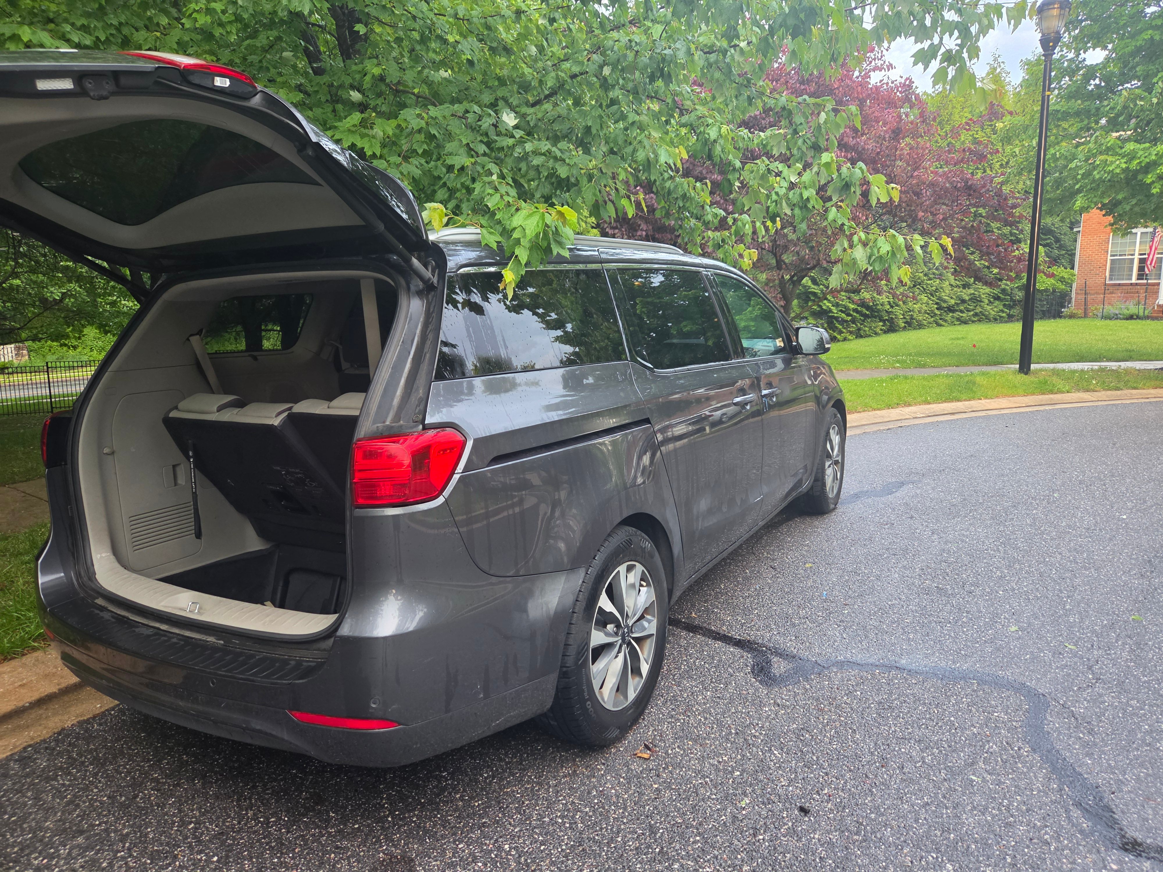 Used 2015 Kia Sedona SX FWD image 5
