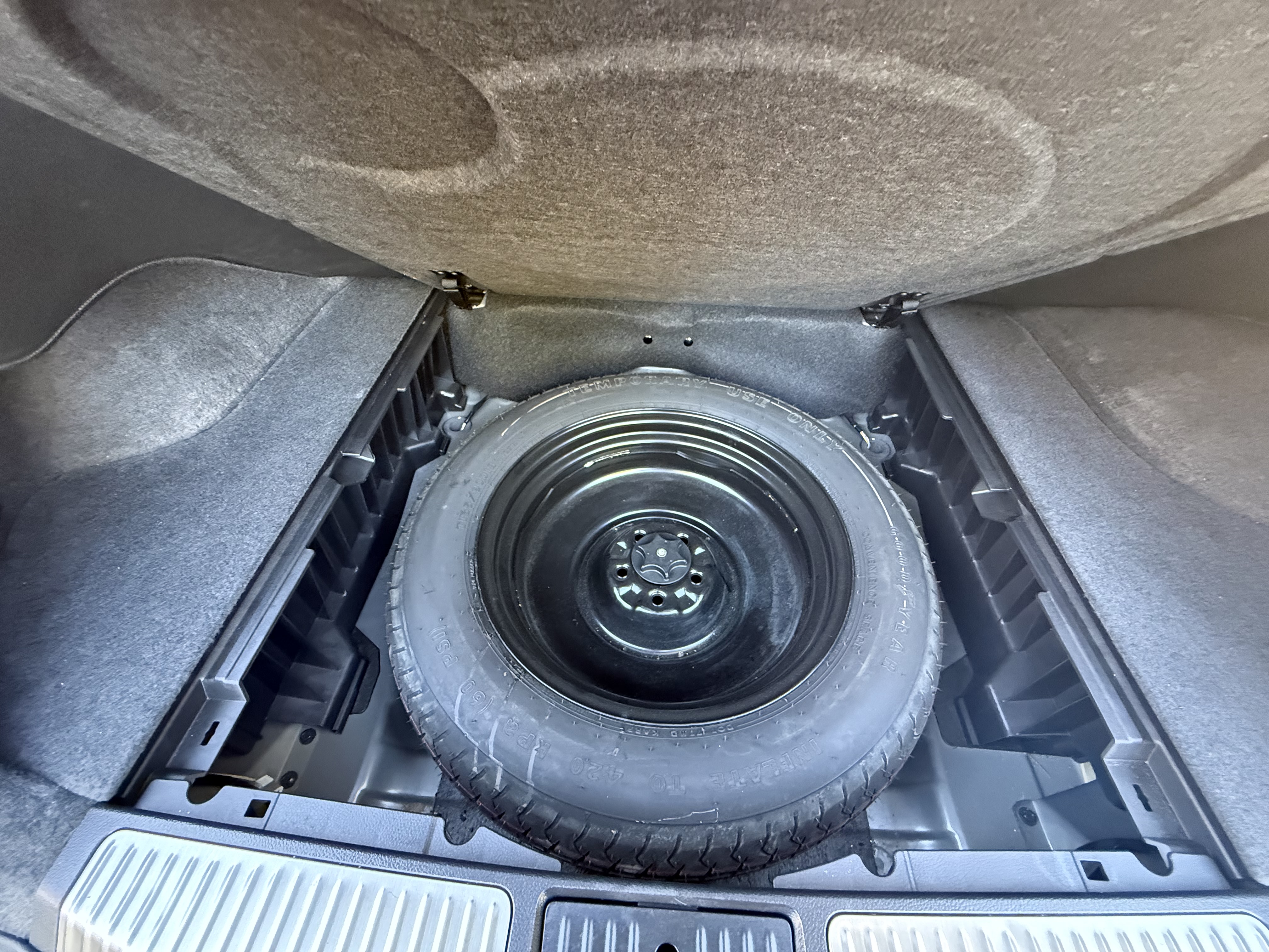 Used 2014 Nissan Murano S FWD image 26